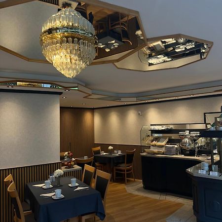 Ambient Hotel Zum Schwan Gelsenkirchen Esterno foto